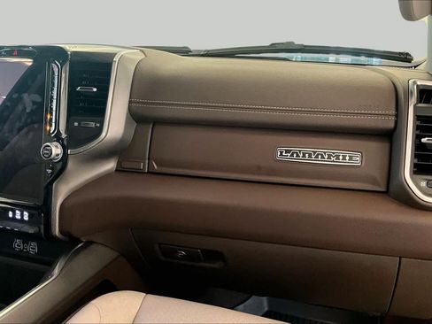 Used 2025 RAM 1500 Laramie w/ Laramie Southwest Edition AWD/4WD image 18