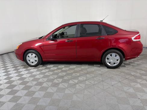 Used 2010 Ford Focus S FWD image 4