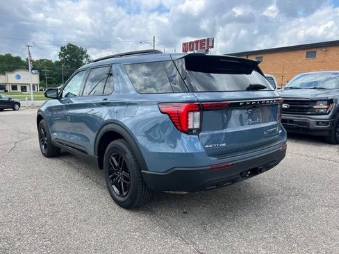Used 2026 Ford Explorer Active AWD/4WD image 26