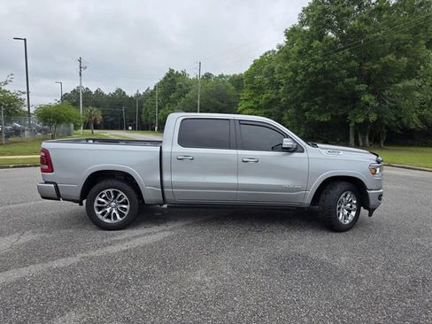 Used 2022 RAM 1500 Laramie w/ Laramie Southwest Edition AWD/4WD image 41