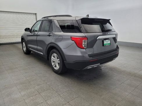 Used 2024 Ford Explorer XLT w/ Equipment Group 202A image 5