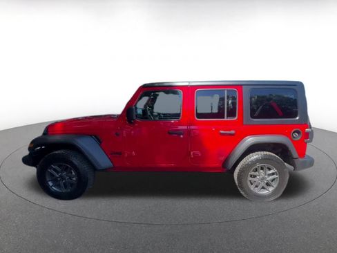 Used 2025 Jeep Wrangler Unlimited Sport AWD/4WD image 4