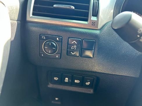 Used 2023 Lexus GX 460 Premium w/ Premium Package AWD/4WD image 26
