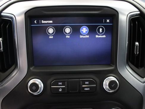 Used 2020 GMC Sierra 1500 SLE w/ SLE Value Package AWD/4WD image 18