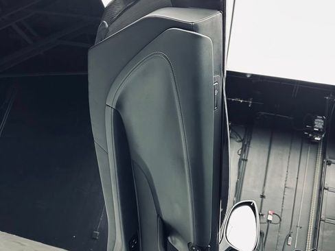 Used 2019 BMW i8 Roadster AWD/4WD image 23
