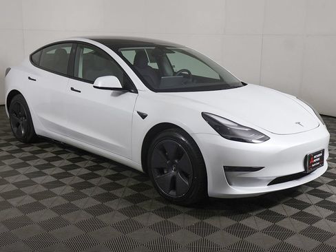 Used 2023 Tesla Model 3 Long Range AWD/4WD image 2
