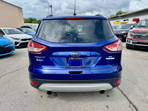 Used 2015 Ford Escape SE w/ Equipment Group 201A FWD image 10