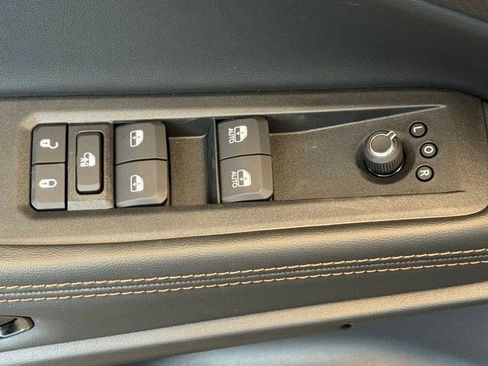 New 2026 Jeep Cherokee Limited AWD/4WD image 10