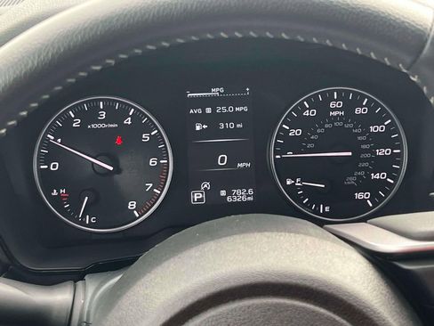 Used 2025 Subaru Outback Premium w/ Popular Package #1A image 19