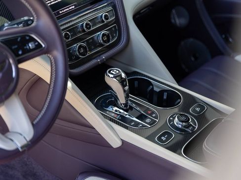 Certified 2023 Bentley Bentayga AWD/4WD image 28