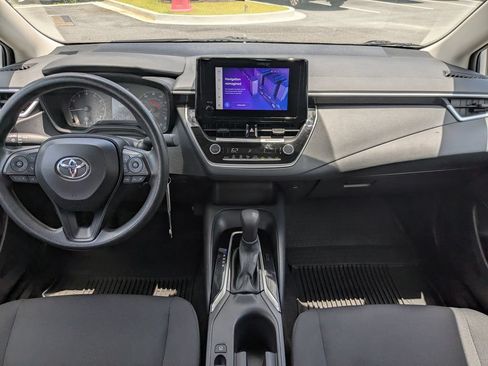 Used 2024 Toyota Corolla LE FWD image 14