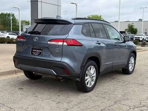 Used 2023 Toyota Corolla Cross LE AWD/4WD image 3