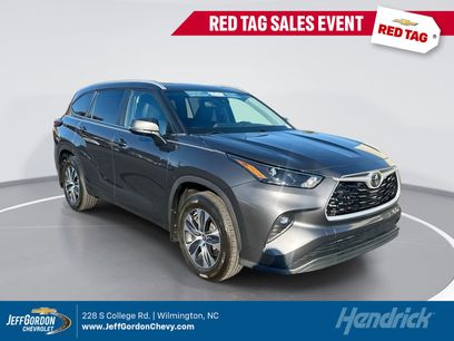 Used 2024 Toyota Highlander XLE