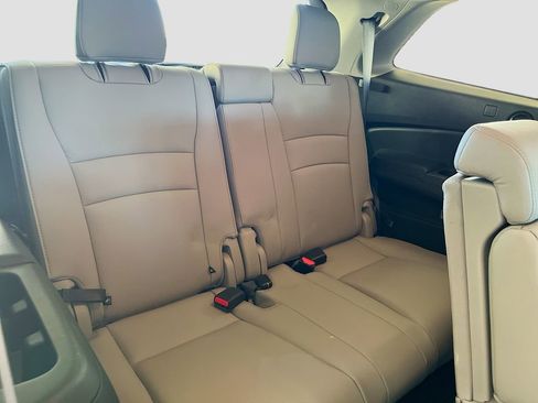 Used 2021 Honda Pilot Special Edition image 29