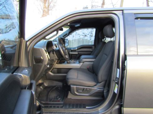 Used 2020 Ford F150 XLT w/ Equipment Group 302A Luxury image 14