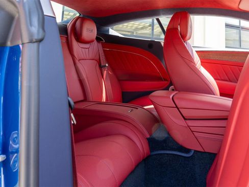 Used 2024 Bentley Continental GT V8 image 11