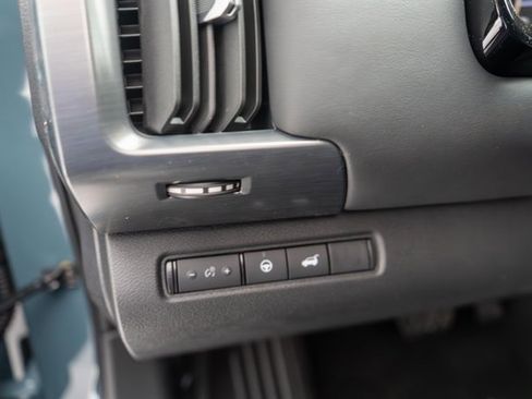 New 2026 Nissan Pathfinder SV image 17