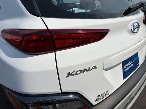 Used 2023 Hyundai Kona SE FWD image 31