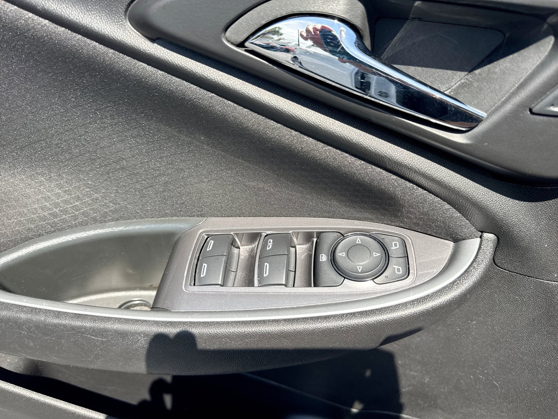 Used 2024 Chevrolet Malibu LT FWD image 23