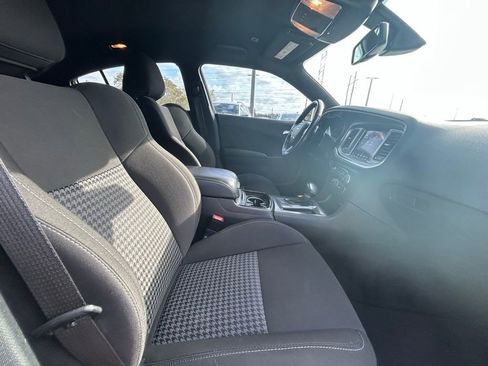 Used 2021 Dodge Charger GT w/ Blacktop Package image 33