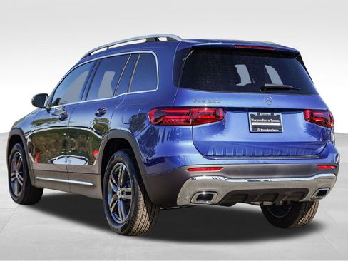 New 2026 Mercedes-Benz GLB 250 image 6