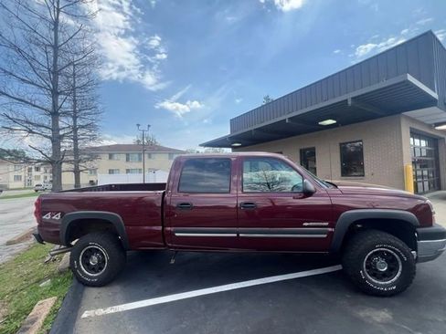 Used 2003 Chevrolet Silverado 2500 LS w/ Skid Plate Package image 4