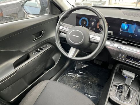 Used 2025 Hyundai Kona SEL image 30