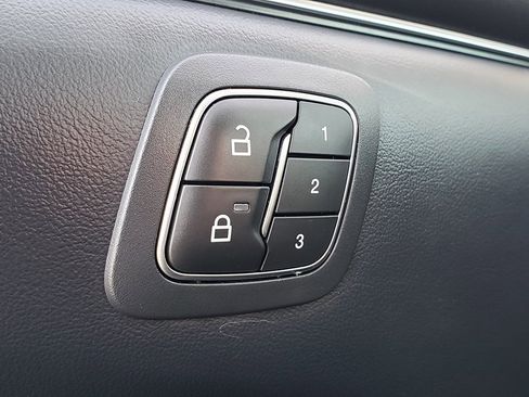 Used 2021 Ford Mustang Mach-E Premium image 23