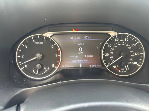 Used 2024 Nissan Altima 2.5 SR FWD image 30