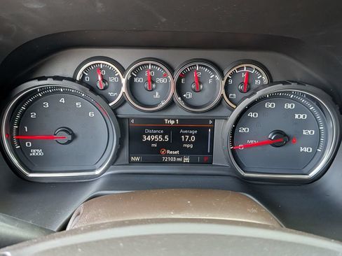 Used 2021 Chevrolet Tahoe Z71 AWD/4WD image 18