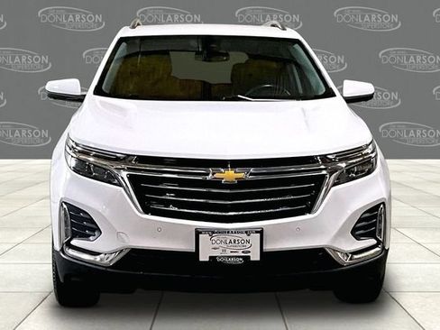 Certified 2022 Chevrolet Equinox Premier AWD/4WD image 2
