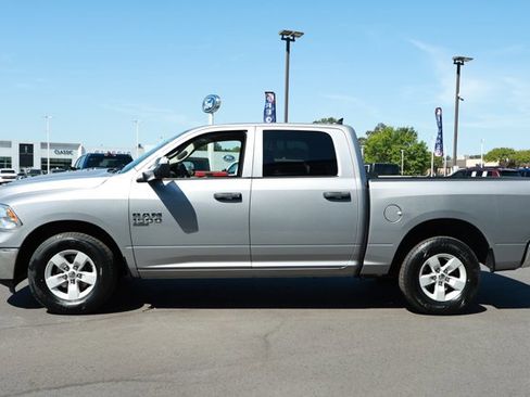 Used 2022 RAM 1500 Classic SLT w/ Trailer & Traction Group image 10