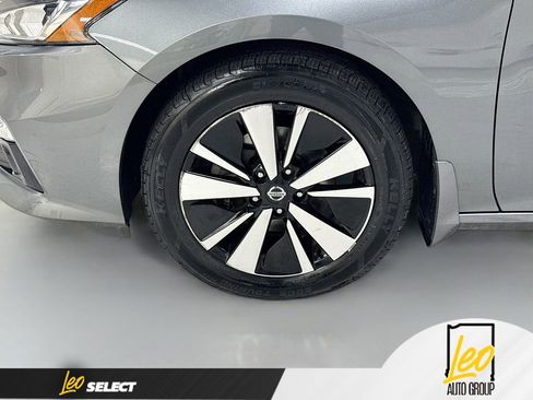 Used 2019 Nissan Altima 2.5 SV AWD/4WD image 34