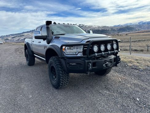 Used 2023 RAM 3500 Limited image 12