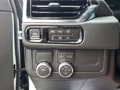 New 2026 GMC Yukon Elevation RWD image 29