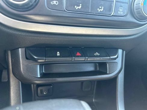 Used 2020 Chevrolet Colorado LT w/ LT Convenience Package RWD image 26