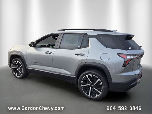New 2026 Chevrolet Equinox RS w/ Convenience Package III FWD image 4