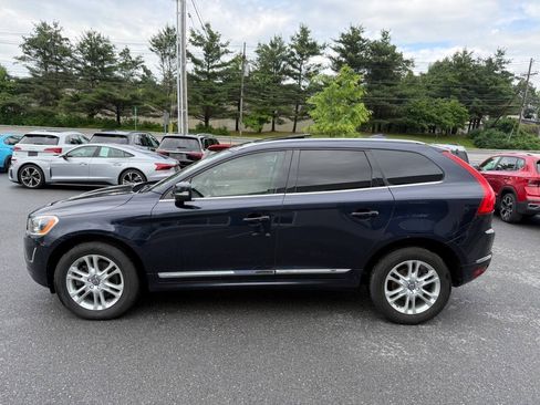 Used 2016 Volvo XC60 T5 Premier w/ Proximity Package FWD image 7