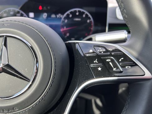 Used 2025 Mercedes-Benz S 580 4MATIC Sedan image 20