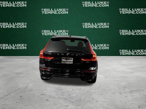 Used 2025 Volvo XC60 B5 Plus image 7