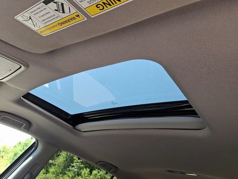 Certified 2022 Honda Pilot Special Edition image 10