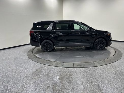 New 2026 Kia Carnival SX image 4