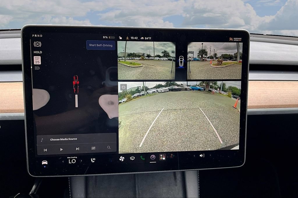 Used 2024 Tesla Model Y Long Range AWD/4WD image 14