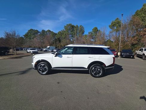 New 2026 Hyundai Palisade Limited FWD image 17