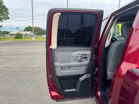 Used 2020 RAM 1500 Warlock w/ Electronics Group AWD/4WD image 35