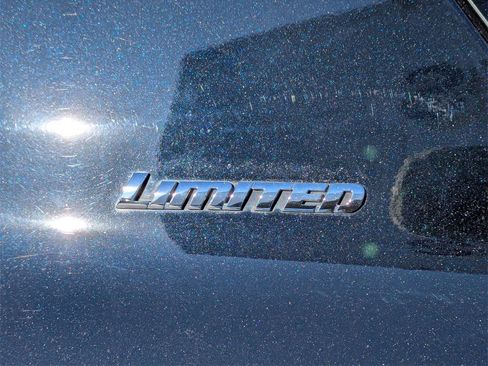 Used 2016 Toyota 4Runner Limited image 26