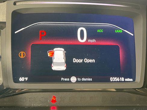 Used 2023 Honda Passport TrailSport image 12