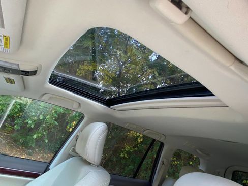 Used 2013 Lexus GX 460 Premium image 41