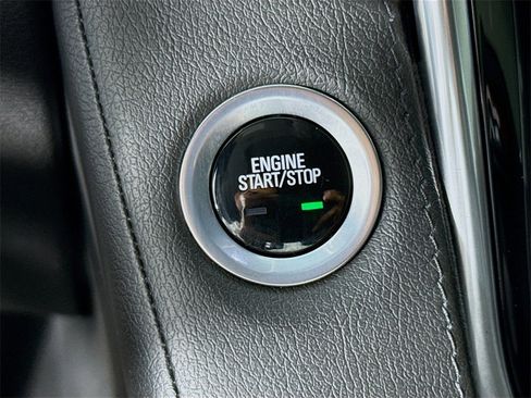 Used 2019 Cadillac Escalade Premium Luxury image 22