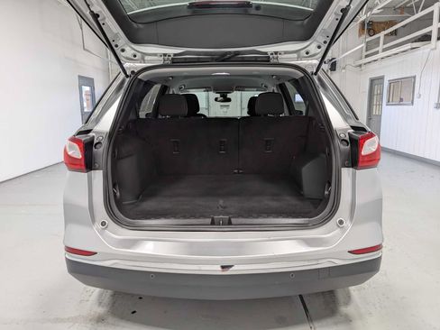 Used 2021 Chevrolet Equinox LT w/ LPO, Cargo Package AWD/4WD image 40